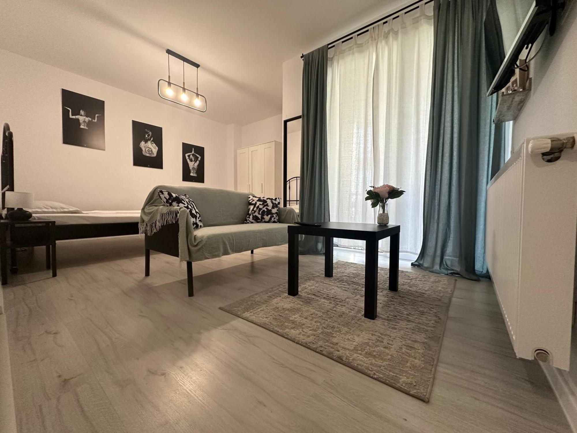 Apartamento Garsoniera In Complex Rezidential Bucarest Exterior foto